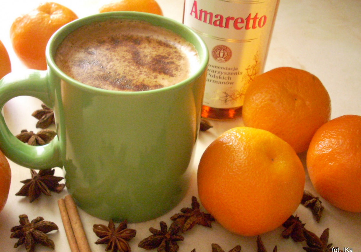 Kawa z syropem amaretto foto