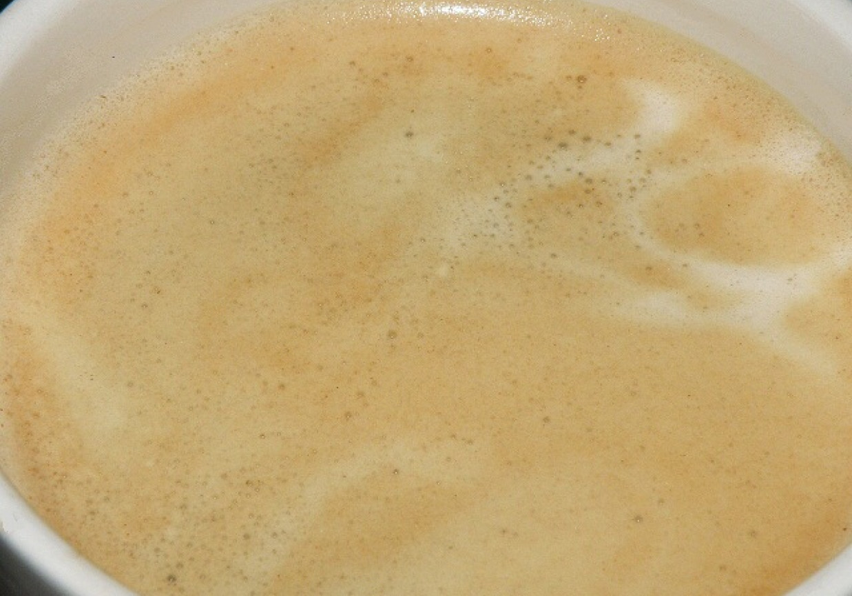 Kawa z waniliowym koglem-moglem foto