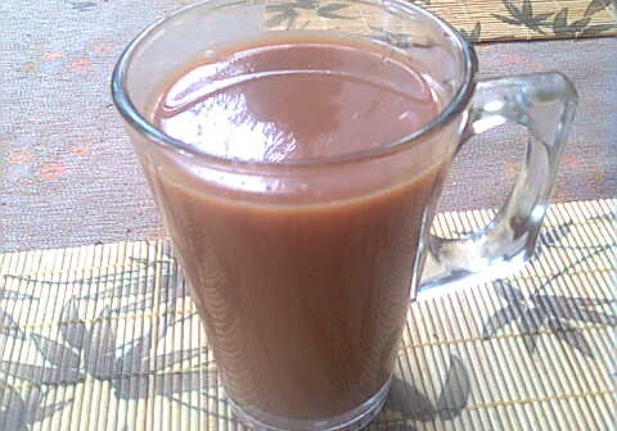 Kawa zbożowa z mlekiem i cynamonem foto