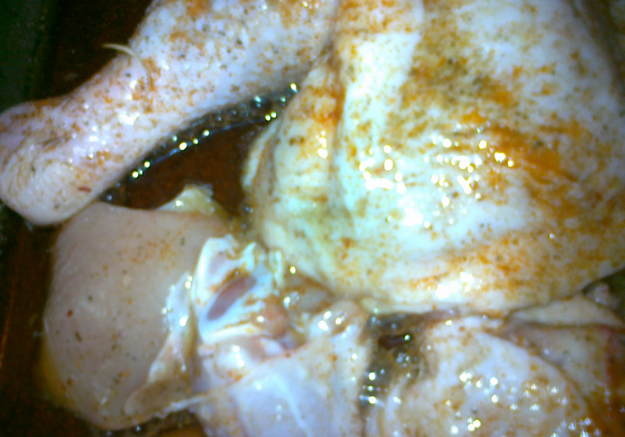 kawałki kurczaka na ostro pieczone w coli foto
