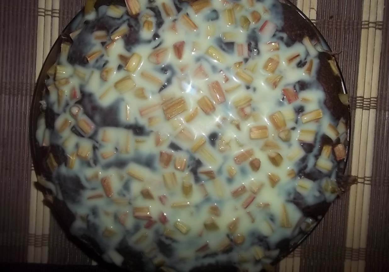 Kawowe ciasto z rabarbarem foto