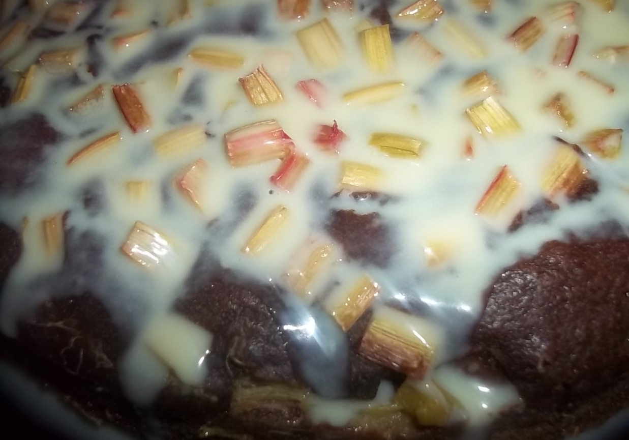 Kawowe ciasto z rabarbarem foto