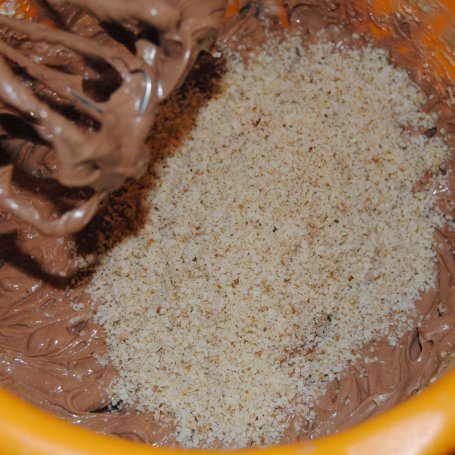 Krok 4 - Kawowo-czekoladowa  pascha z nutą orzechów foto