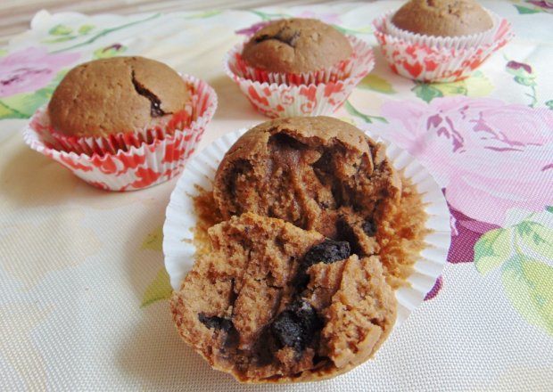 Fotografia przedstawiająca Kawowo-czekoladowe muffinki