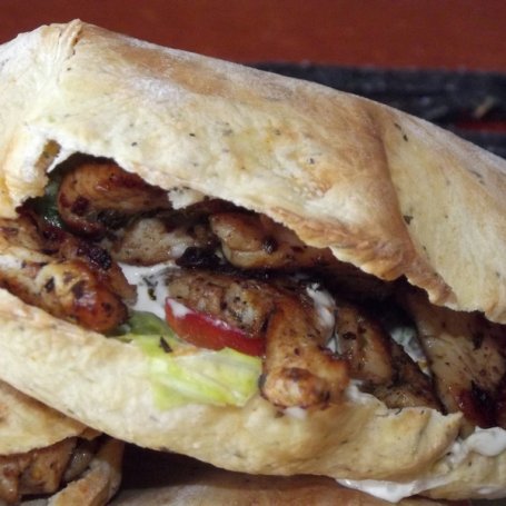 Krok 5 - Kebab domowy w chlebku pita foto