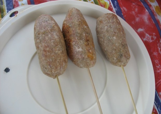 Fotografia przedstawiająca Kebaby na grilla