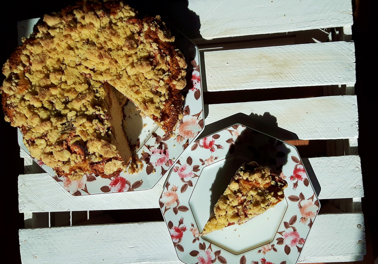Kefirowe ciasto z cynamonowymi jabłkami foto