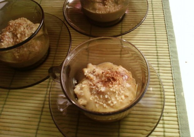 Fotografia przedstawiająca Khalva - Rosyjski deser z orzechów włoskich