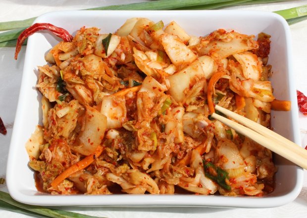Fotografia przedstawiająca Kimchi - tradycyjne danie kuchni koreańskiej