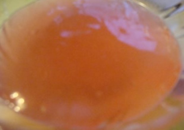 Fotografia przedstawiająca kisiel z soku owocowego