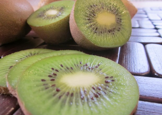 Kiwi- niepozorny owoc pełen witamin foto
