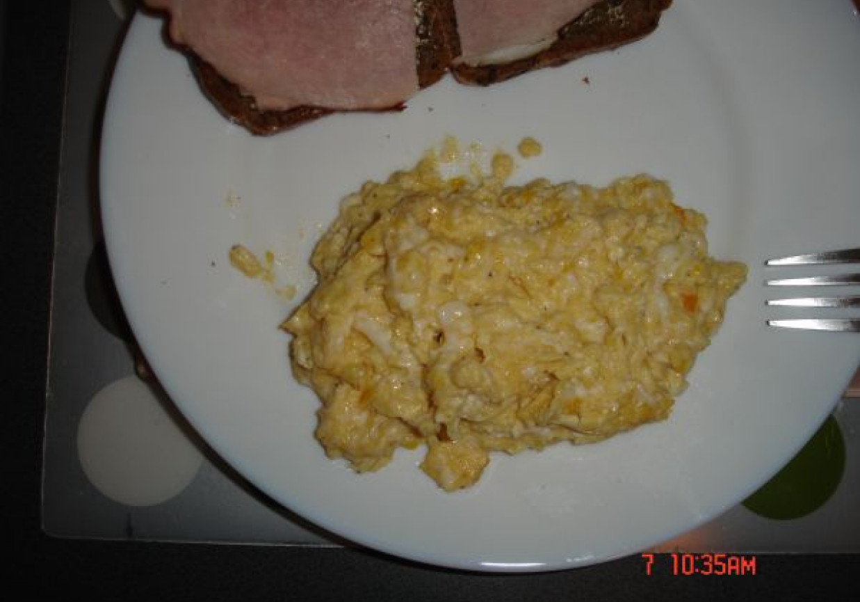 Klasyczna jajecznica foto