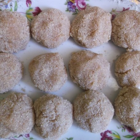 Krok 1 - Klopsiki drobiowe zapiekane w zupie cebulowej. foto