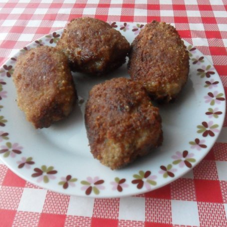 Krok 4 - Klopsiki z chrzanem i ziemniakami foto
