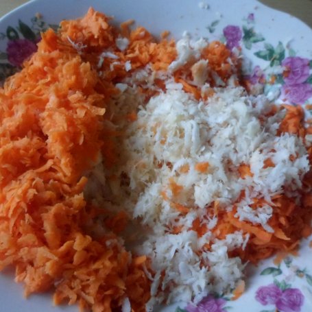 Krok 2 - Klopsiki z kaszy gryczanej z warzywami foto