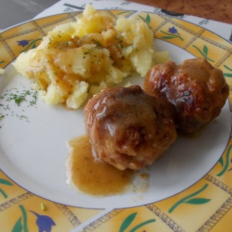 Krok 5 - Klopsy w sosie własnym foto