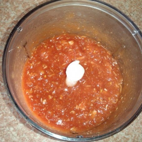 Krok 4 - kluseczki w sosie pomidorowo drobiowym foto