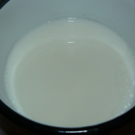 Krok 2 - Kluski lane na mleku foto