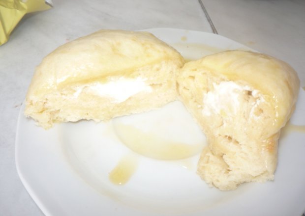 Fotografia przedstawiająca Kluski na parze z serem białym