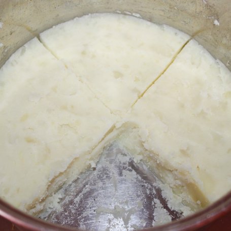 Krok 2 - Kluski śląskie z czosnkiem niedzwiedzim foto