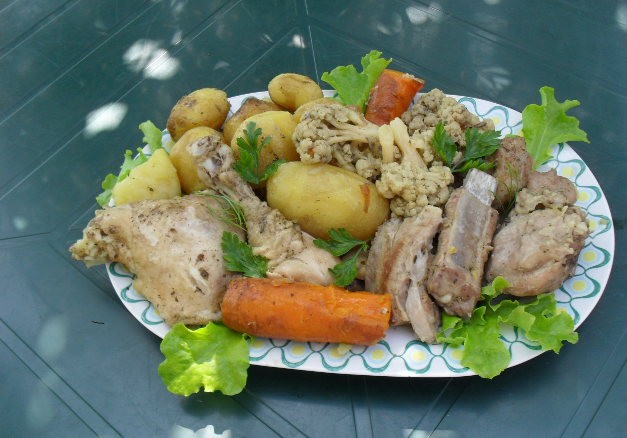 Kociołek mięsno-warzywny foto