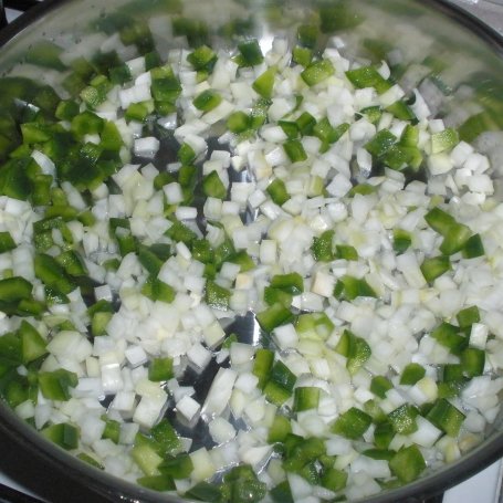 Krok 3 - Kokardki zapiekane z pulpecikami i mozzarellą foto
