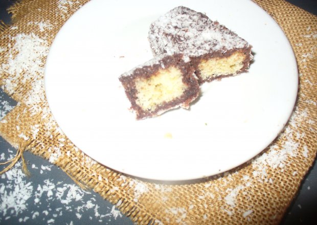 Fotografia przedstawiająca Kokosanki w czekoladzie