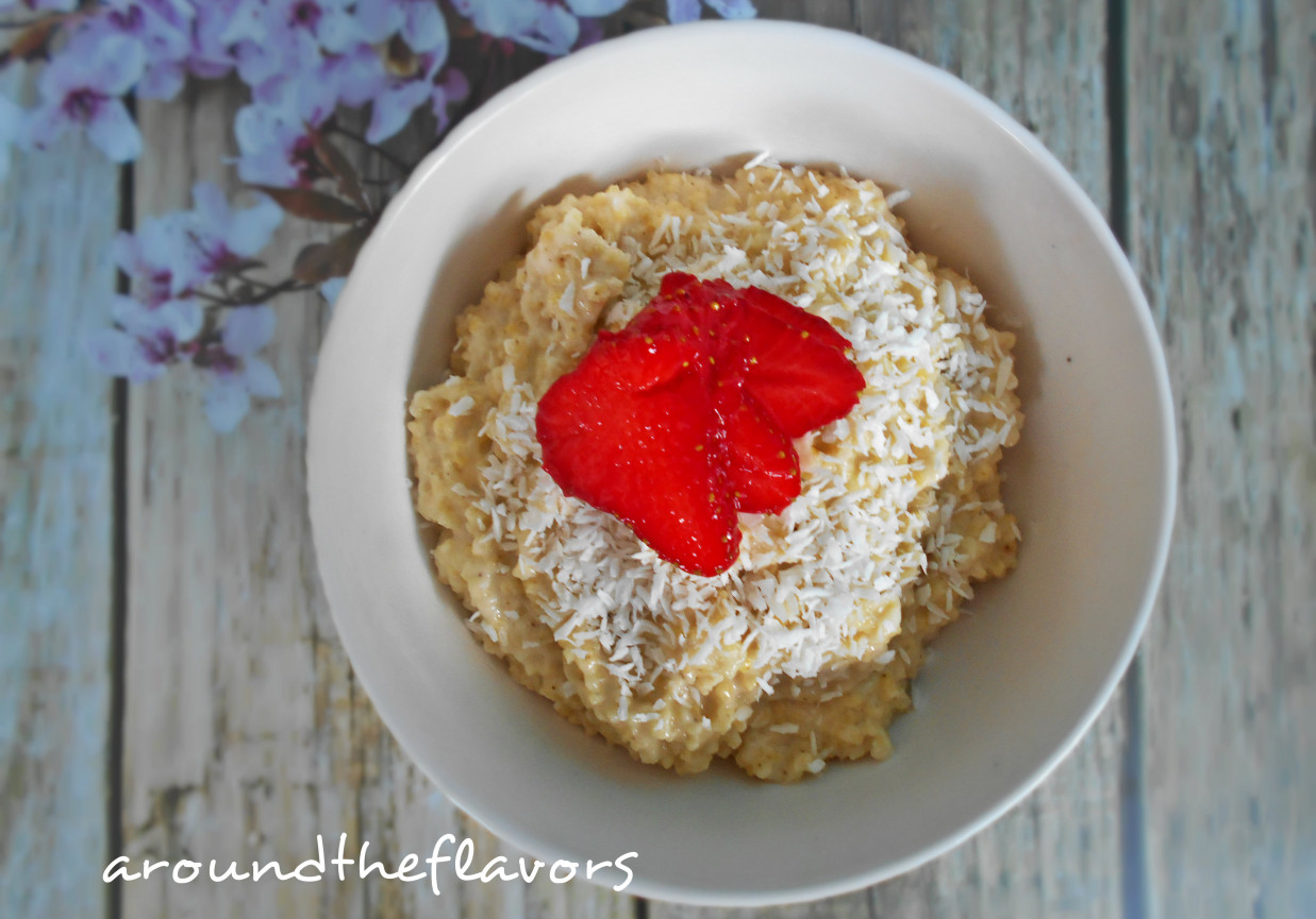 Kokosowa jaglanka foto