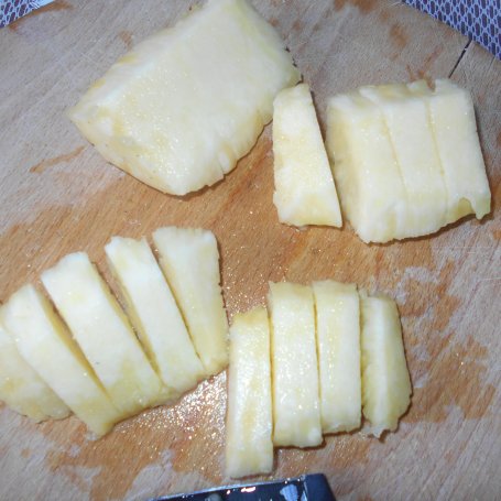 Krok 2 - Kokosowa tarta rustykalna z ananasem i czekoladą foto
