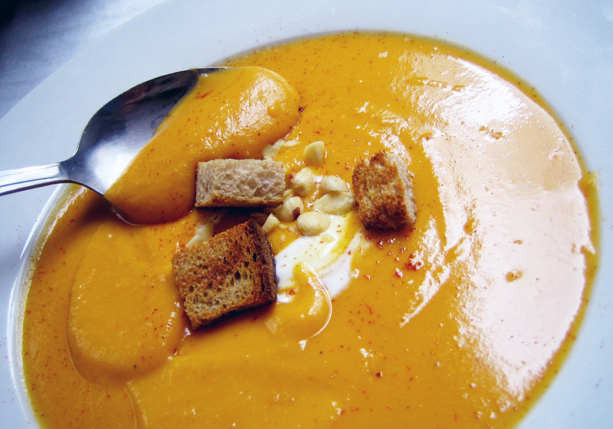 kokosowa zupa krem z batatów na ostro foto