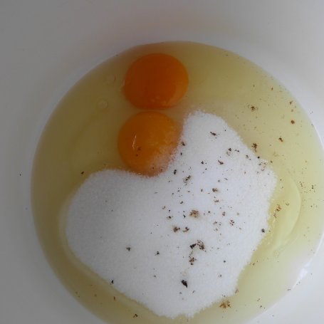 Krok 2 - Kokosowe ciasteczka z marchewką i bakaliami foto