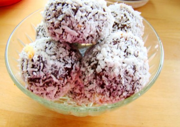 Fotografia przedstawiająca kokosowe kartofelki