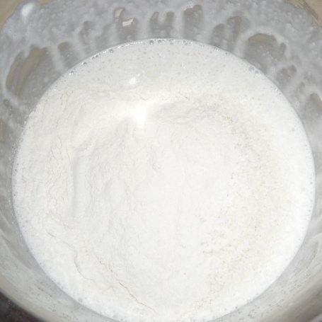 Krok 2 - Kokosowe muffiny z posypką bezową foto
