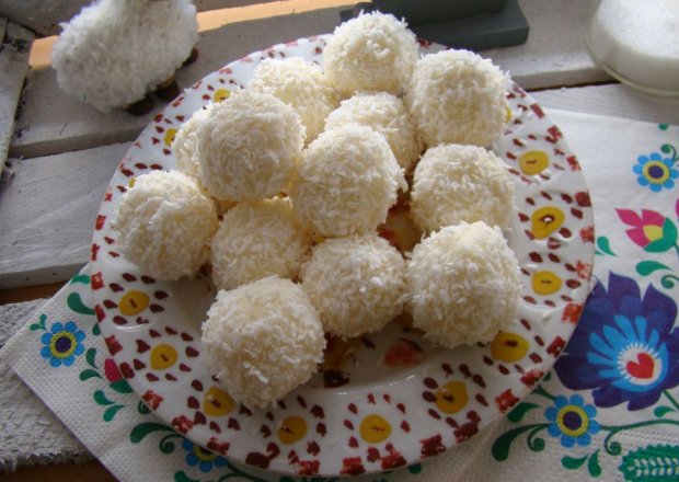 Fotografia przedstawiająca Kokosowe praliny - bounty