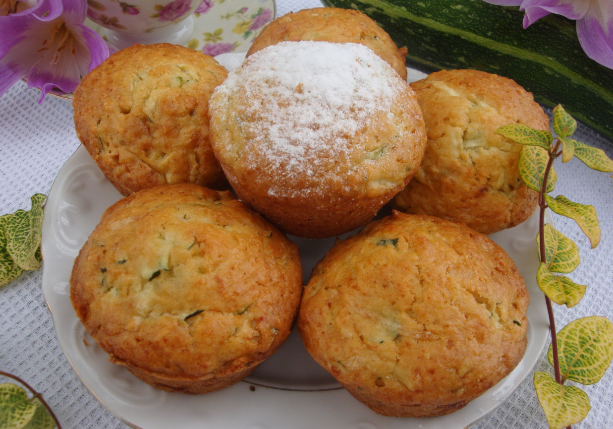 Kokosowo- cukiniowe muffinki bez jajek foto