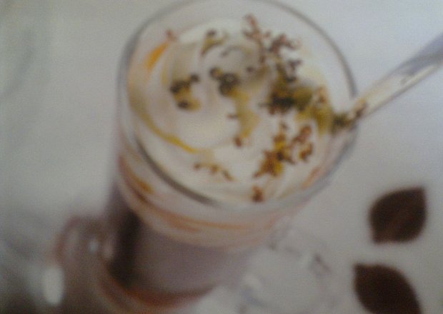 Fotografia przedstawiająca koktail z kawy zbożowej