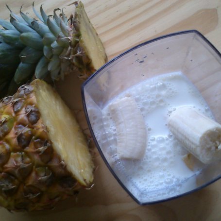 Krok 2 - Koktajl kokosowo - ananasowy foto