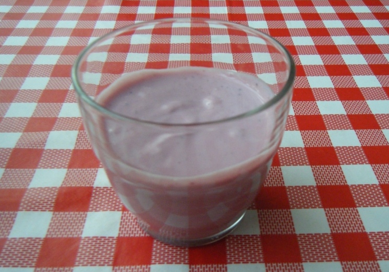 Koktajl mleczno-owocowy foto
