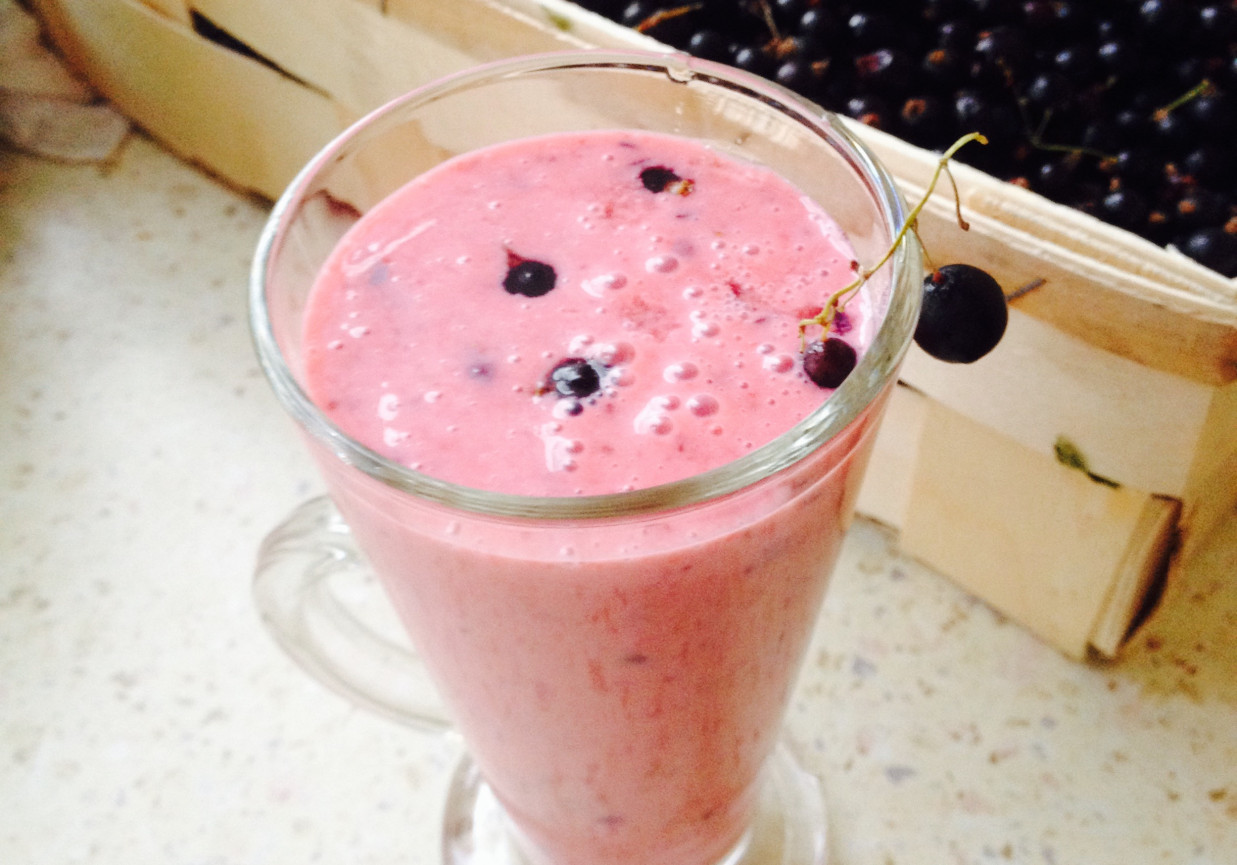 Koktajl truskawkowo-porzeczkowy  foto