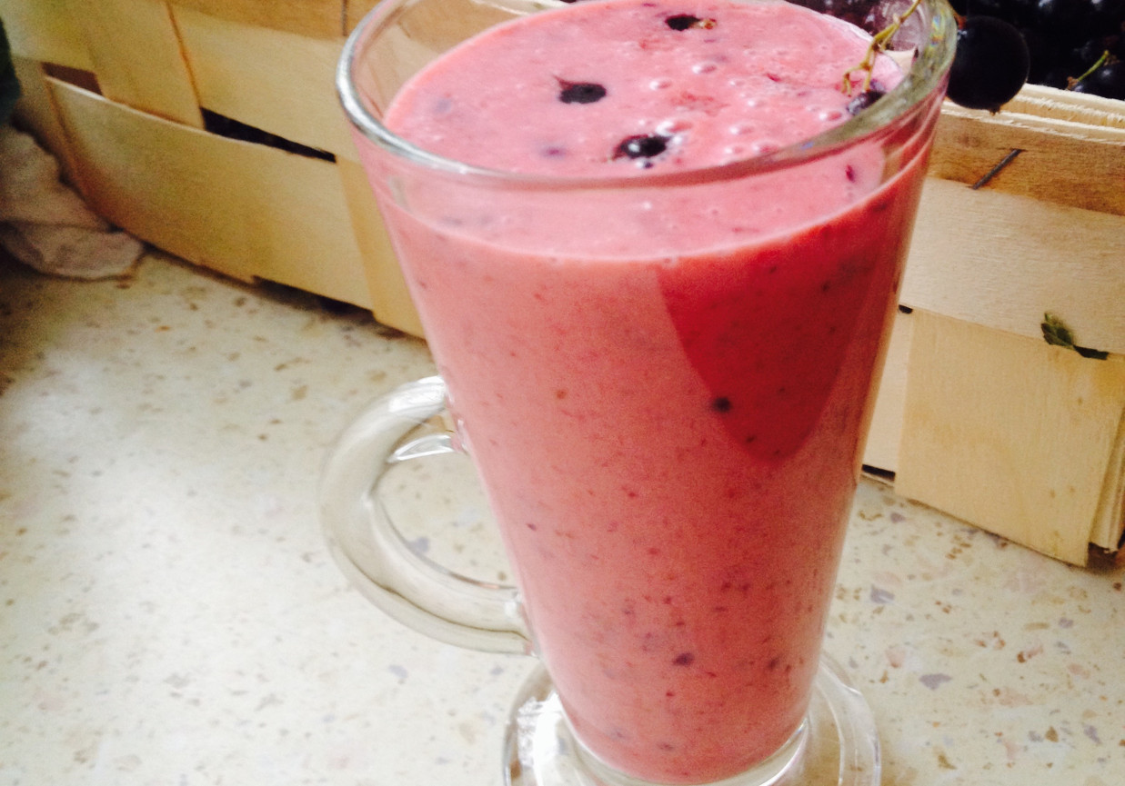 Koktajl truskawkowo-porzeczkowy  foto