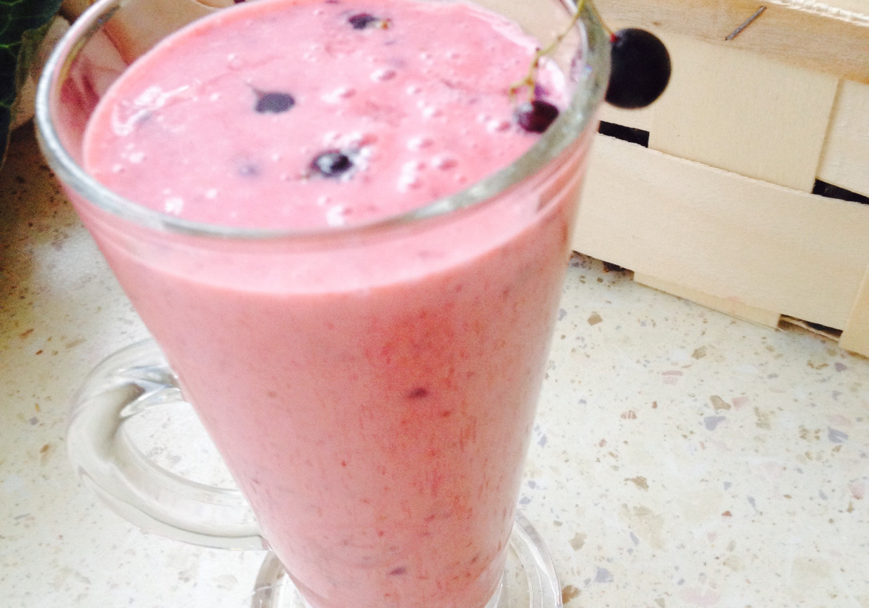 Koktajl truskawkowo-porzeczkowy  foto