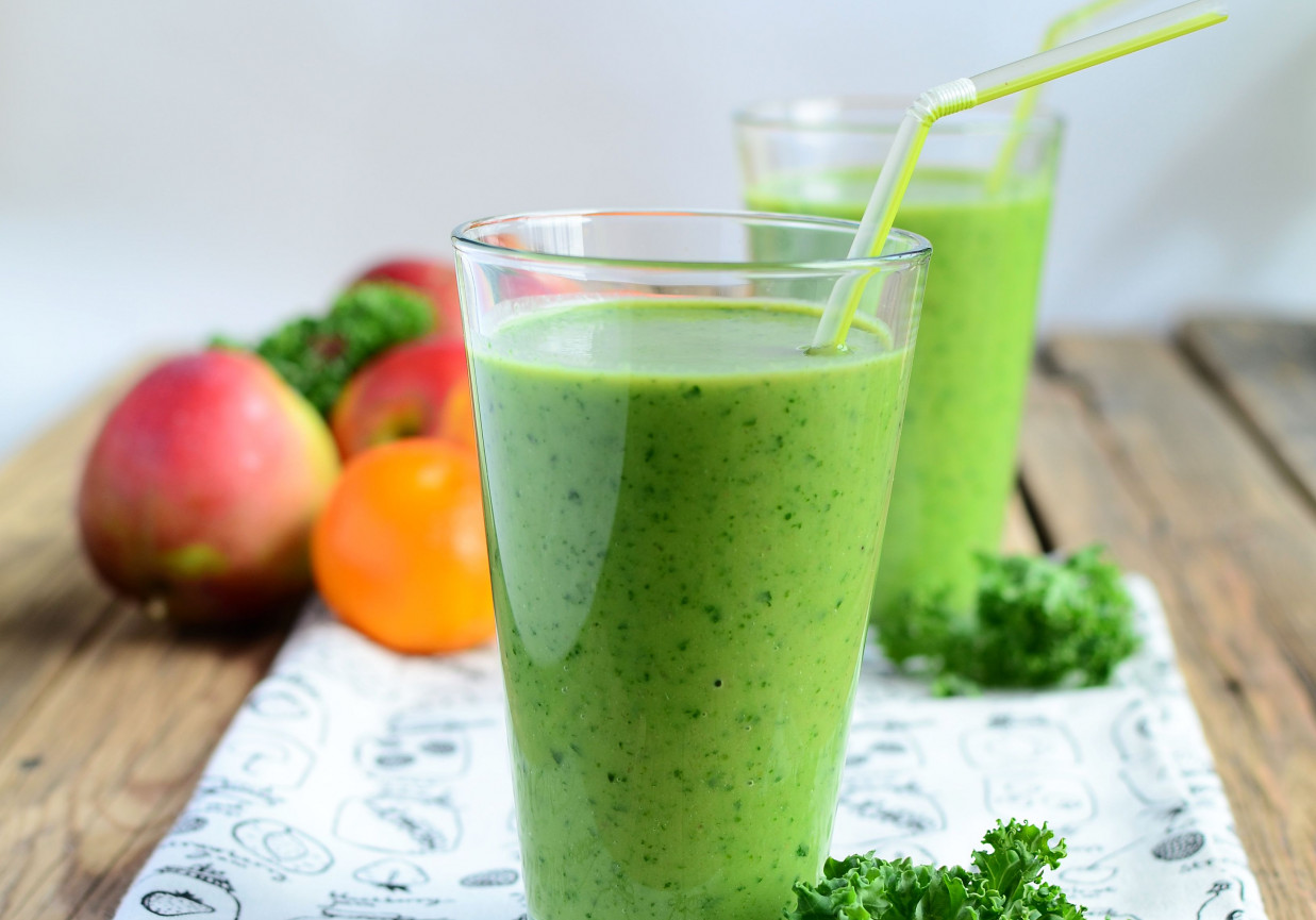 Koktajl z jarmużem foto