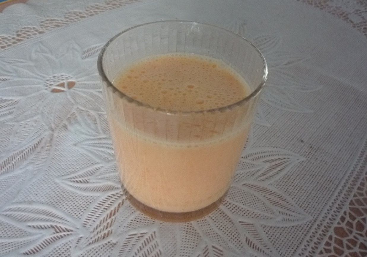 Koktajl z marchwi foto