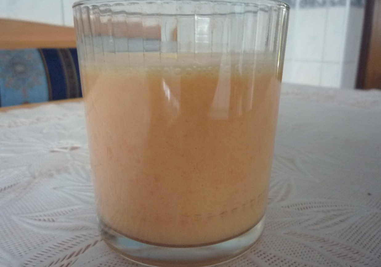 Koktajl z marchwi foto