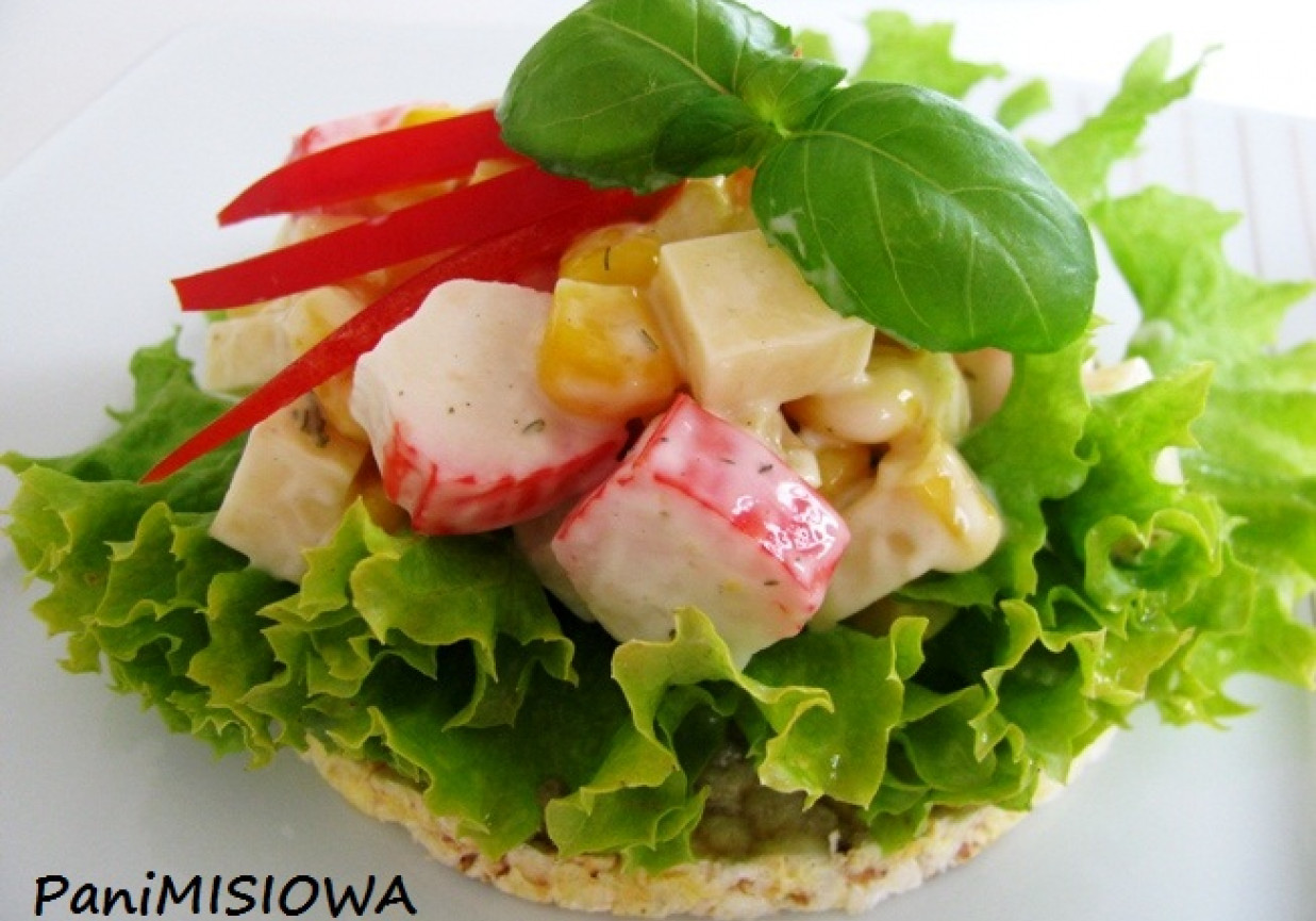Koktajlowe przekąski z surimi foto