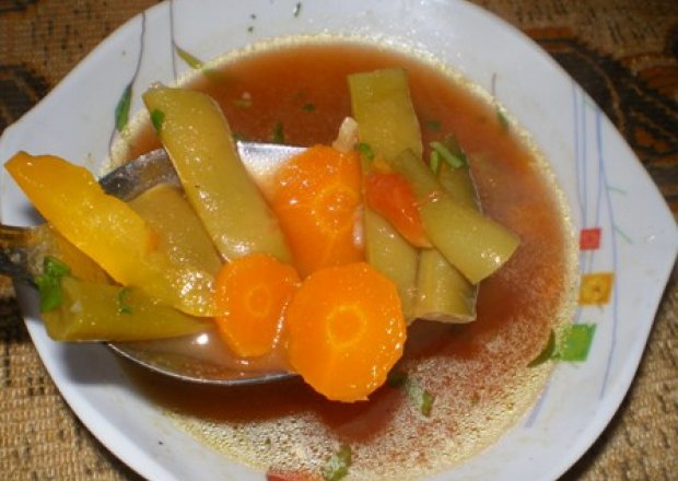 Fotografia przedstawiająca Kolorowa zupa