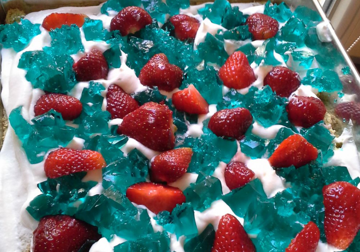 Kolorowe ciasto biszkoptowe foto