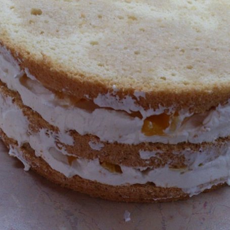 Krok 4 - Kolorowy tort owocowy foto