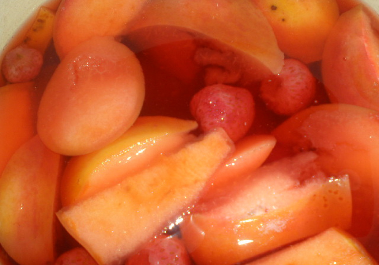 Kompot jabłkowo- truskawkowy foto