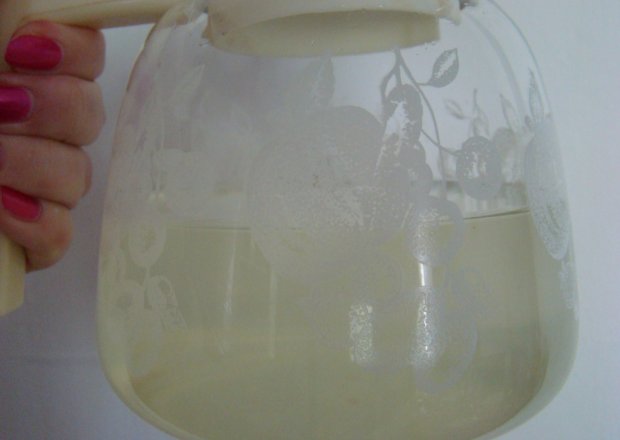 Fotografia przedstawiająca Kompot jabłuszkowy z imbirem